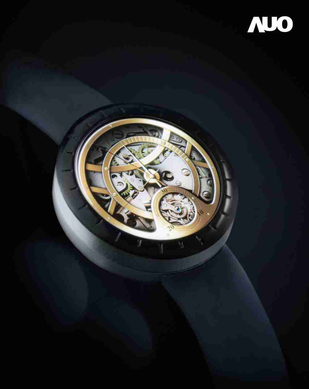 尊龙集团跨域整合Micro LED产业链，，，领先布局完整智能显示生态圈，，，，推出1.39吋商品化的智慧手表，，，正式迈向量产元年