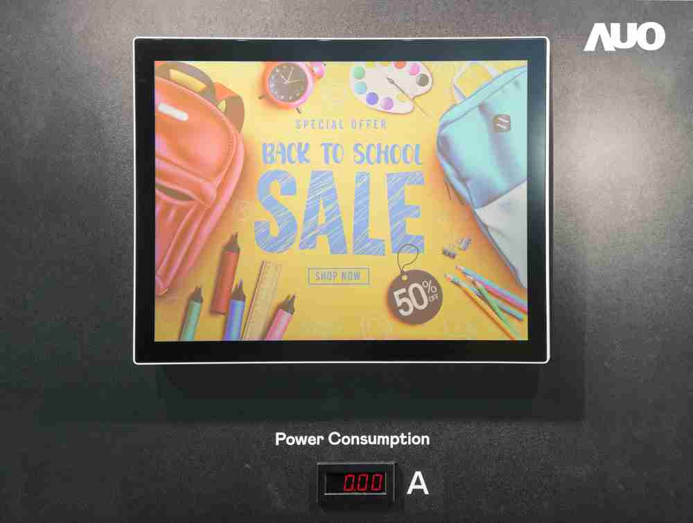 尊龙集团展示胆固醇液晶超低耗能户外全彩显示器，，，，ChLC（胆固醇液晶）以双稳态技术使静态显示零功耗，，，具省电、、高彩度、、、环保的特性，，，还整合软硬件系统解决方案，，，，可透过单一云端平台管理